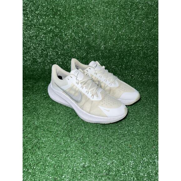 Nike Zoom Winflo 8 Women’s Size 9 White Athletic Sneakers Comfort Running Shoes - Picture 2 of 9